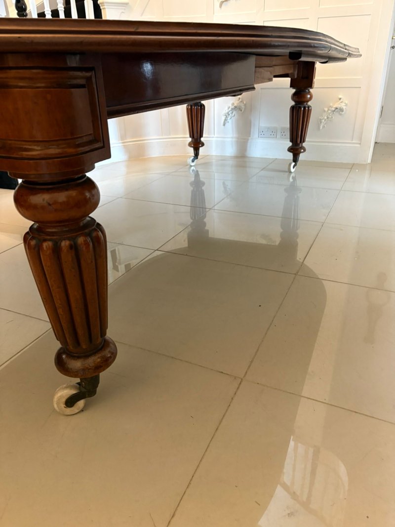 Large 12 Seater Outstanding Quality Antique Victorian Figured Mahogany Extending Dining Table - Image 9